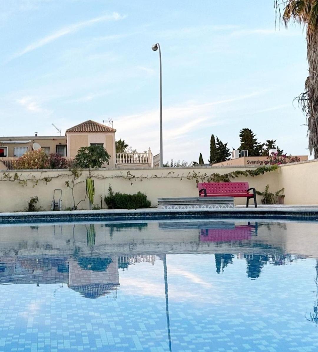 Residencia Simona Apartment Torrevieja Bagian luar foto
