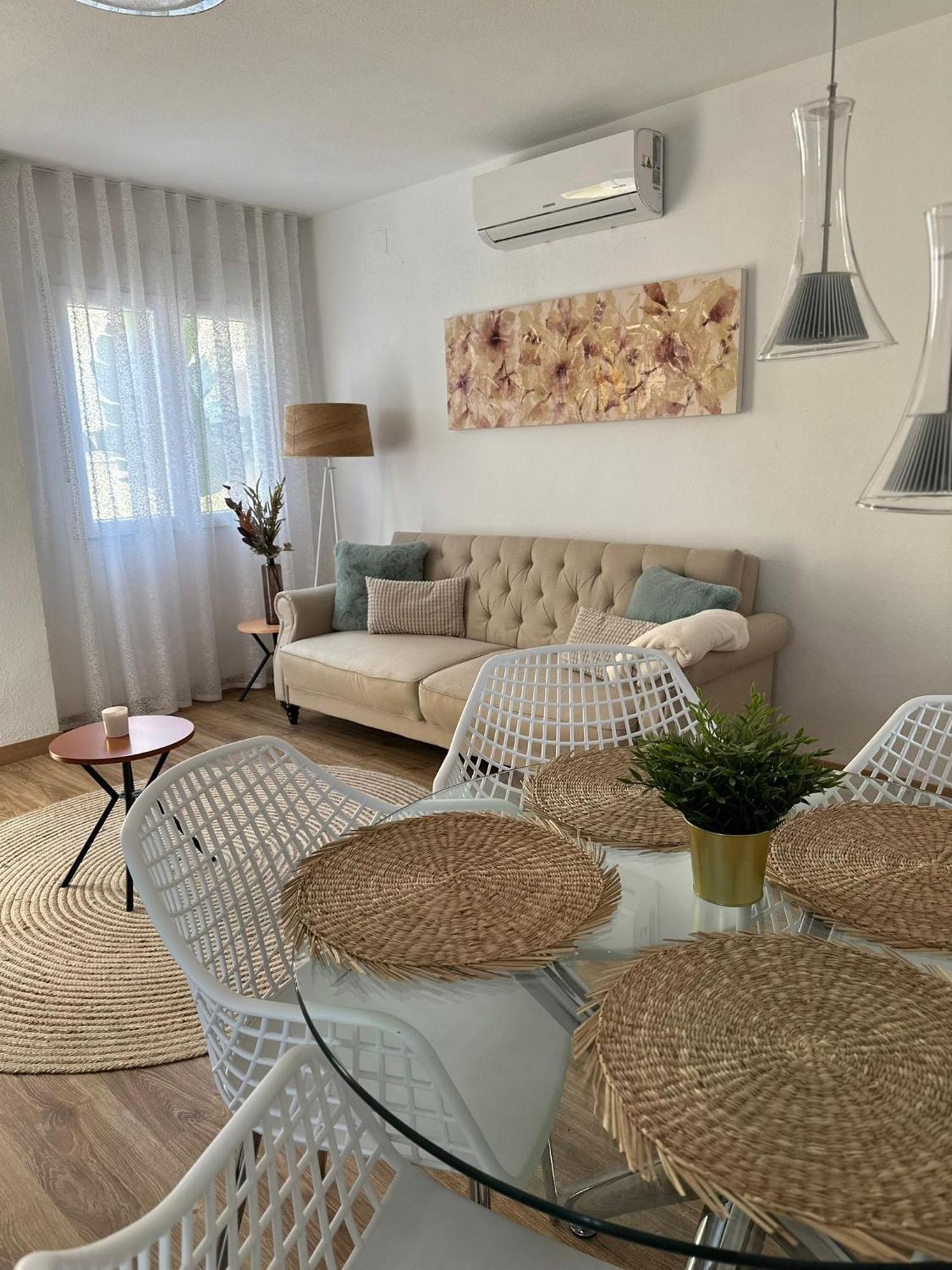 Residencia Simona Apartment Torrevieja Bagian luar foto